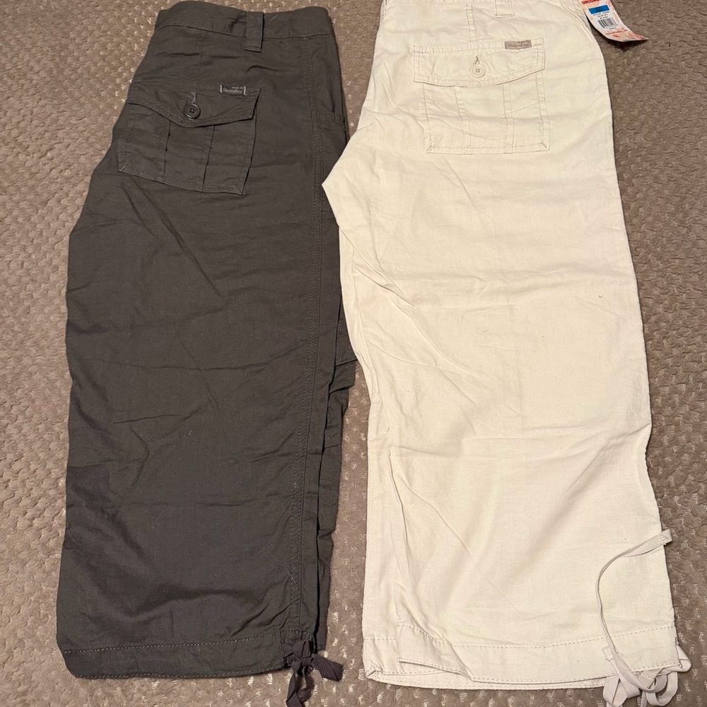 UNIONBAY Cargo Capri Pants Pair - Olive Green & Light Khaki